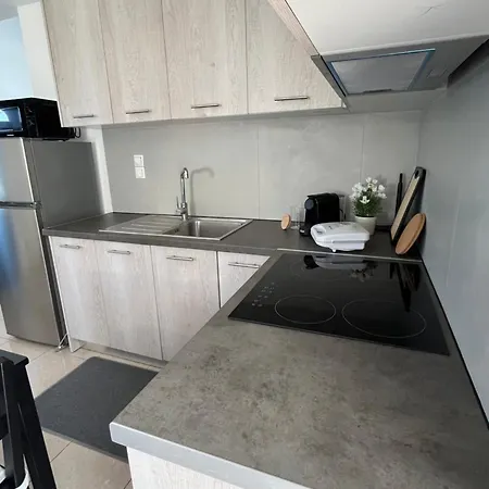 Cozy In City's Suburbs #1st Floor Apartamento